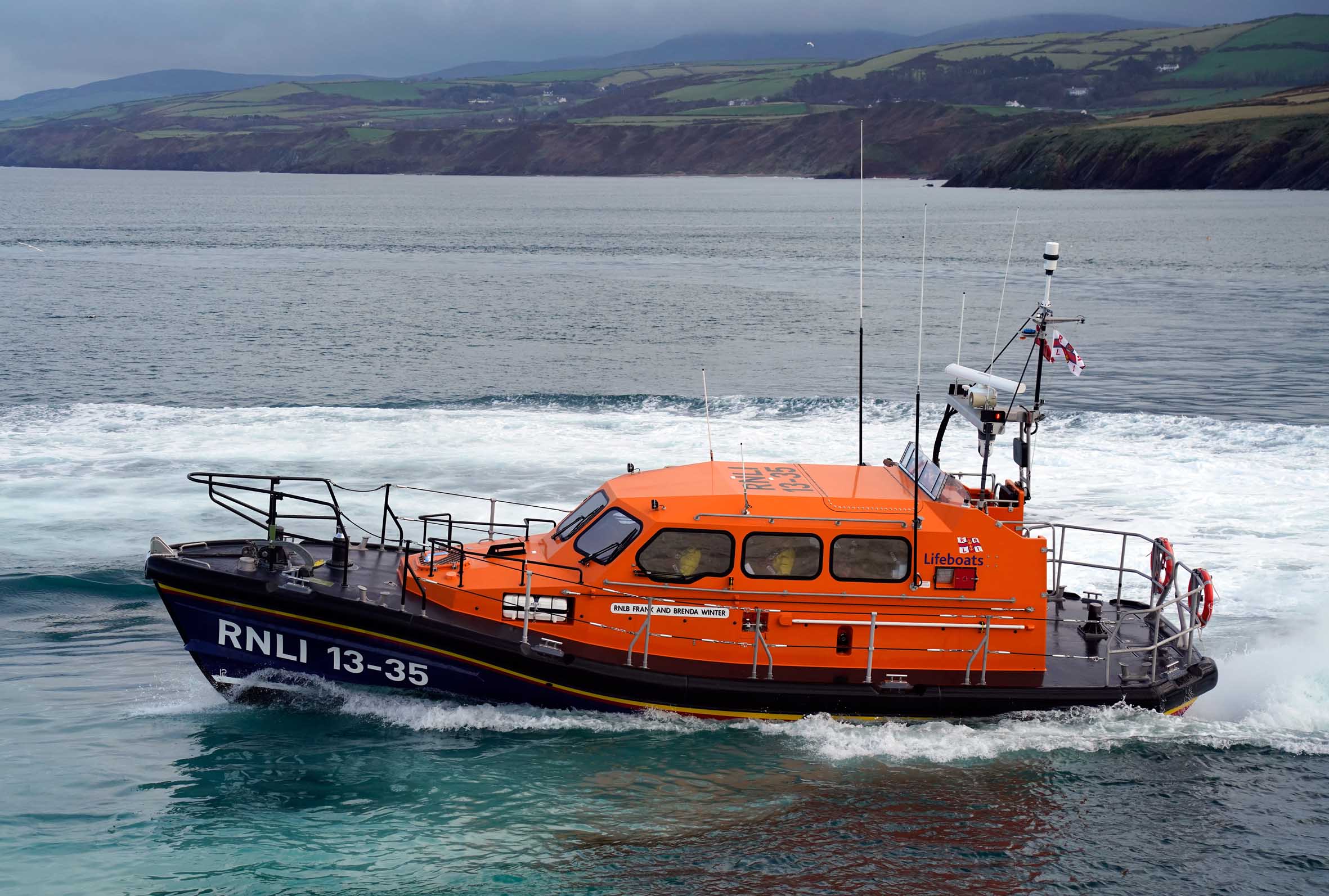 Peel 13-35 off breakwater_2026-01-17